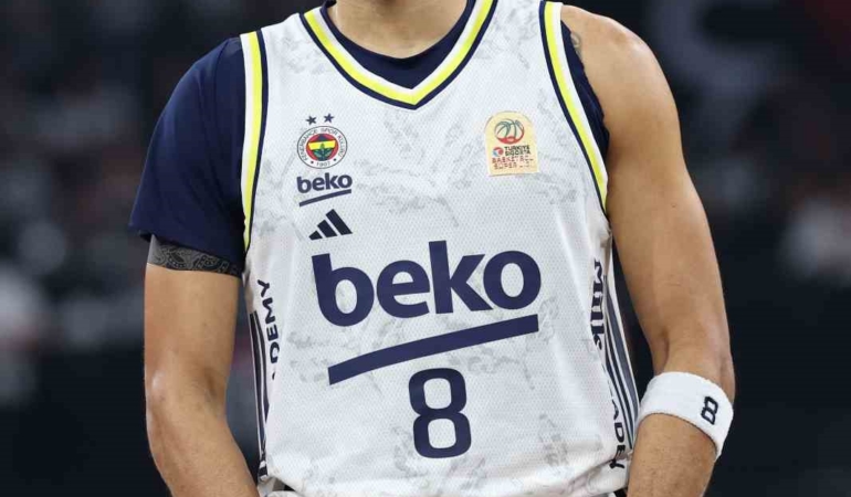 fenerbahce-talen-horton-tucker-ile-sozlesme-yeniledi-gLBr9JA8.jpg