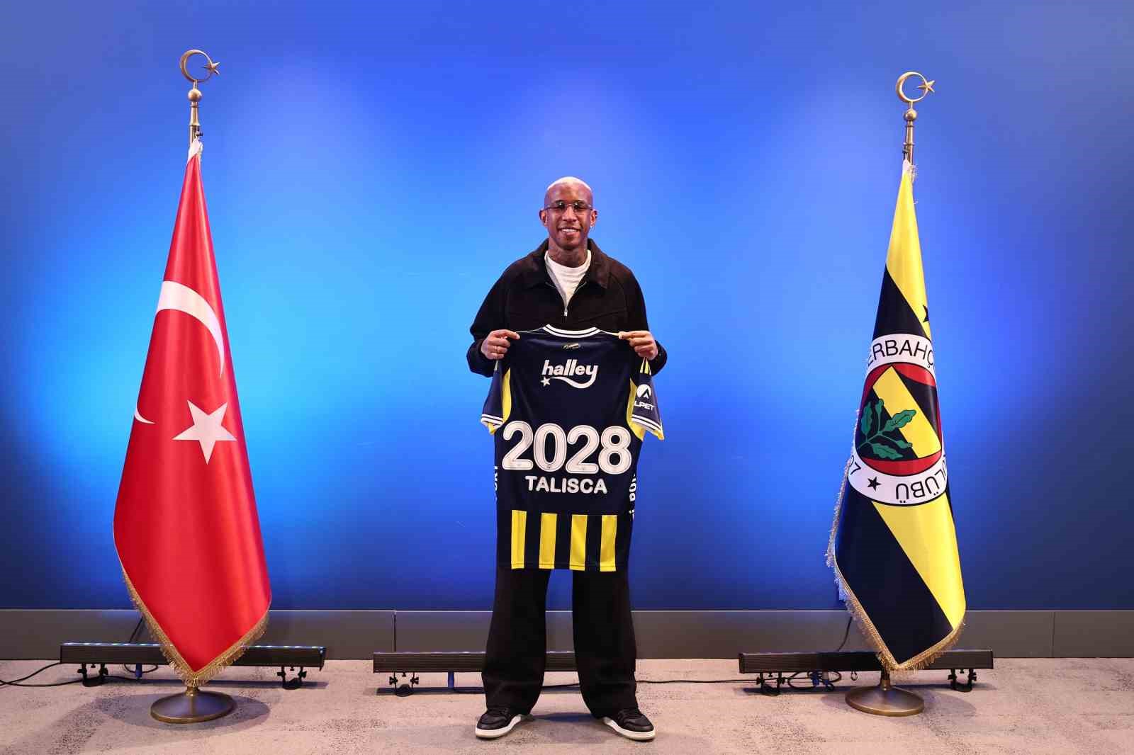 fenerbahce taliscanin sozlesmesini 2 yil uzatti 0 yWPc2CMt