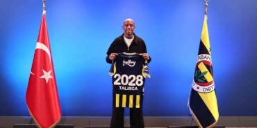 fenerbahce-taliscanin-sozlesmesini-2-yil-uzatti-cxi8pdqI.jpg