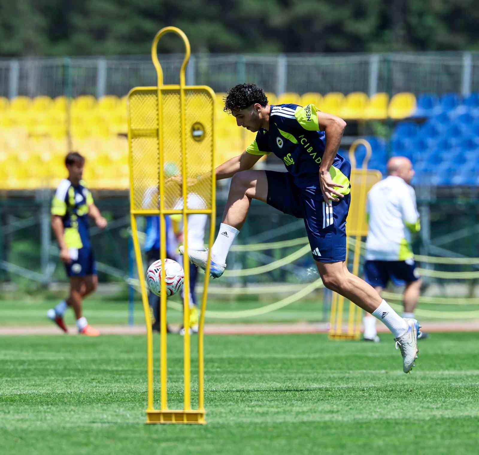 fenerbahce topuk yaylasinda hazirliklarini surduruyor 0 wicDVYpu