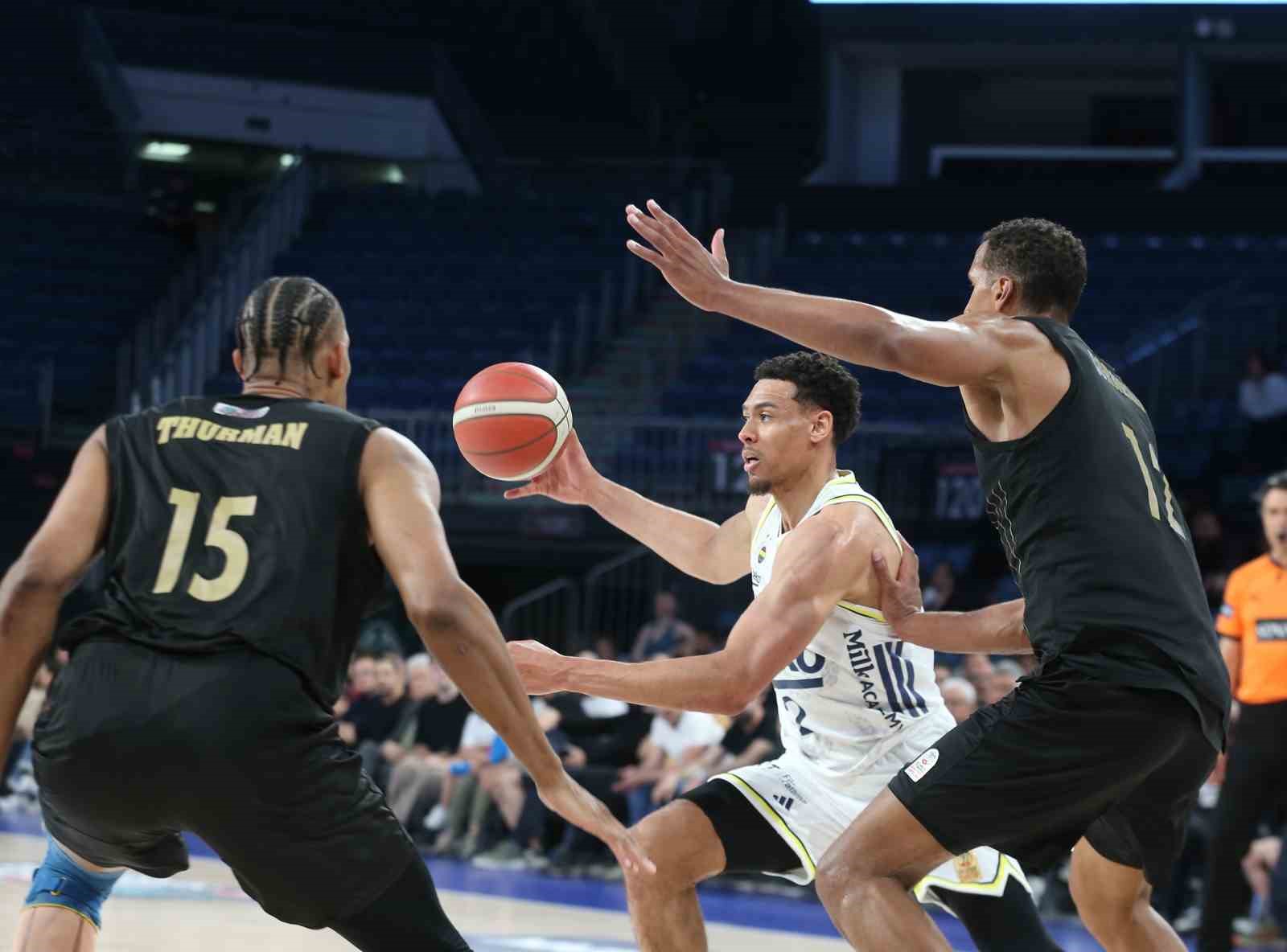 fenerbahce yari finalde 2 C43vzVl7