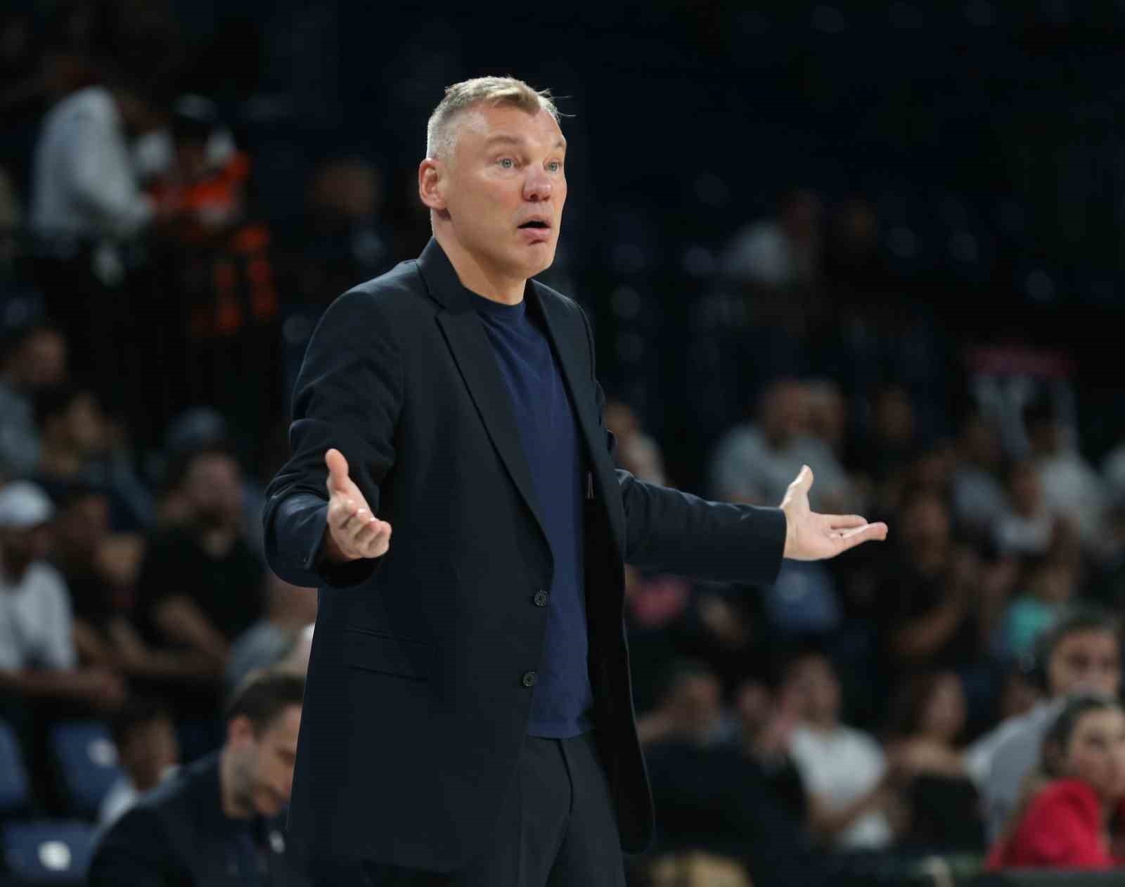fenerbahce yari finalde 3 mURqUR5p