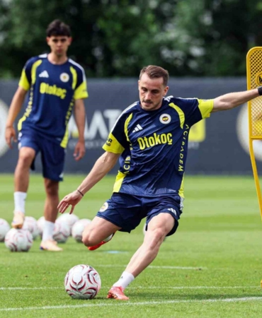 fenerbahce-yeni-sezon-hazirliklarina-devam-ediyor-KT6yIRpa.jpg
