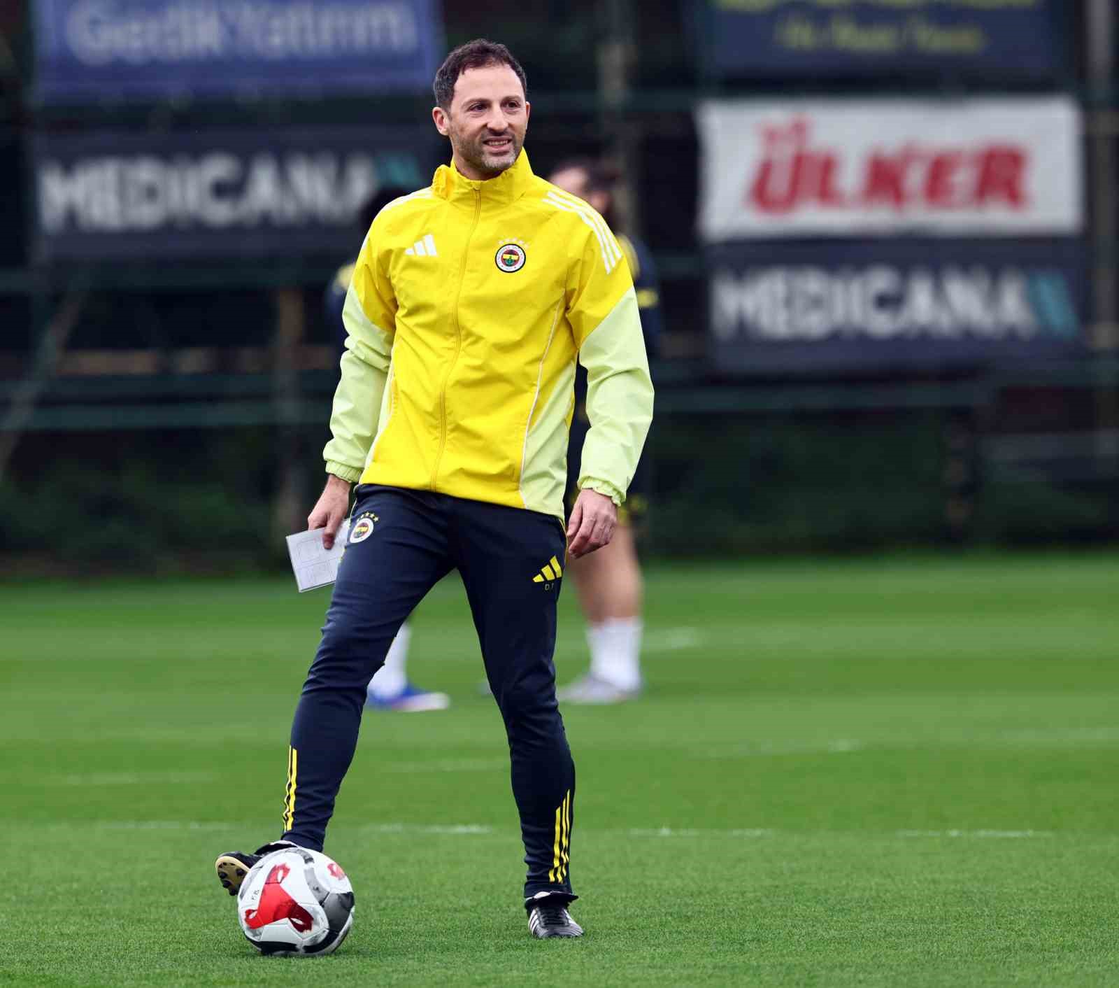 fenerbahcede besiktas derbisinin calismalari surdu 0 8fk3s1ka