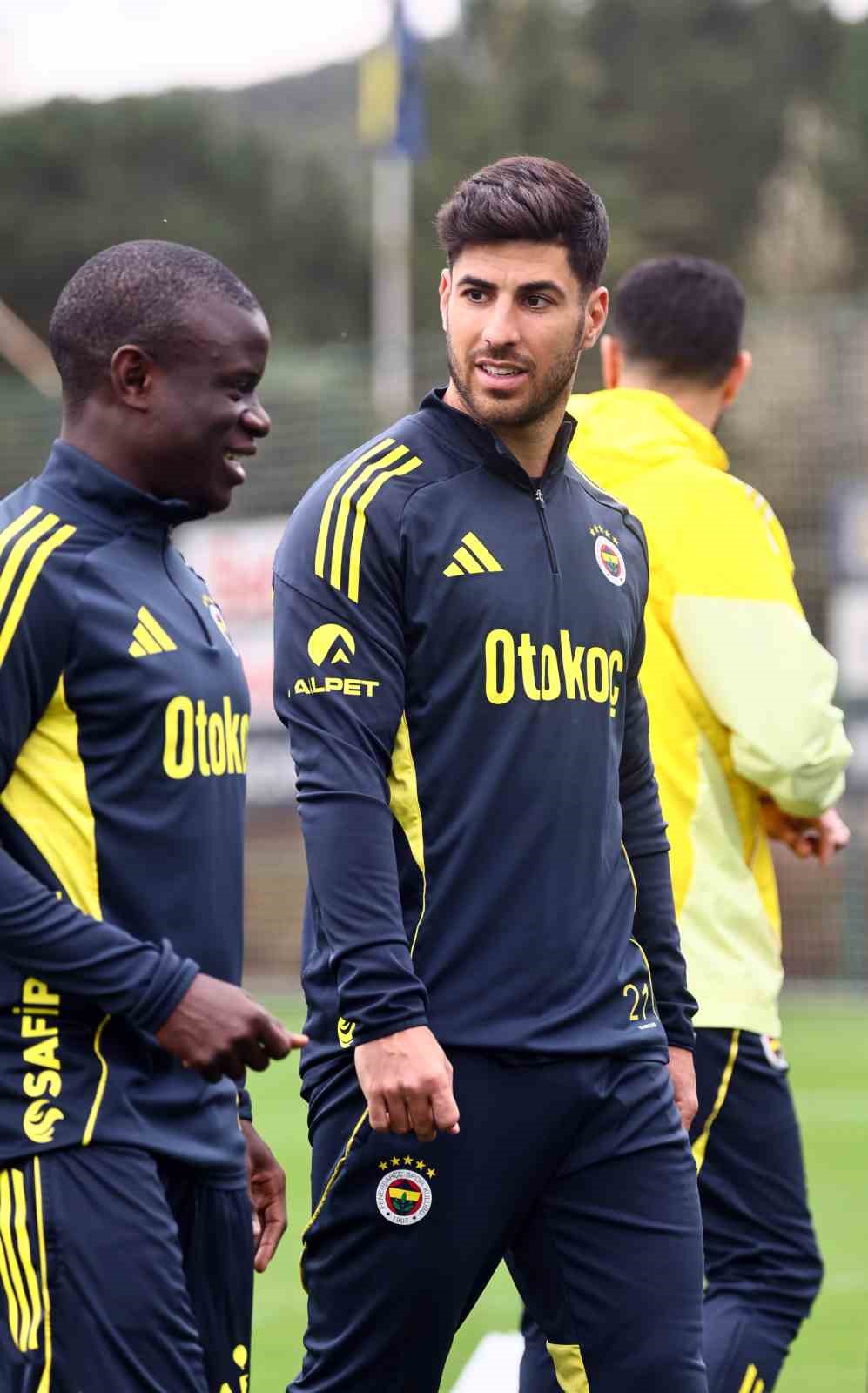 fenerbahcede besiktas derbisinin calismalari surdu 3 1kB3u2wU