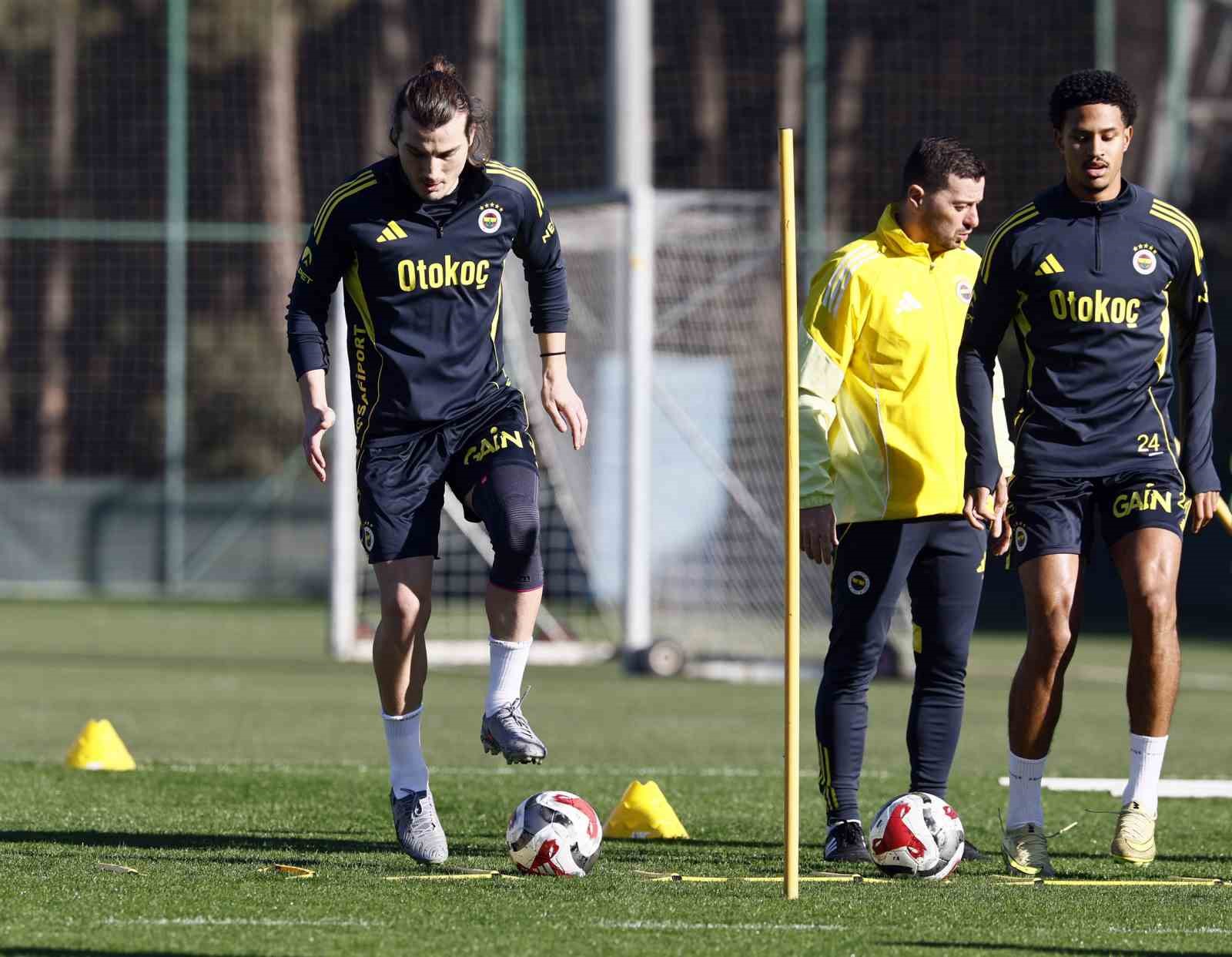 fenerbahcede eyupspor mesaisi devam etti 2 8iJIscCN
