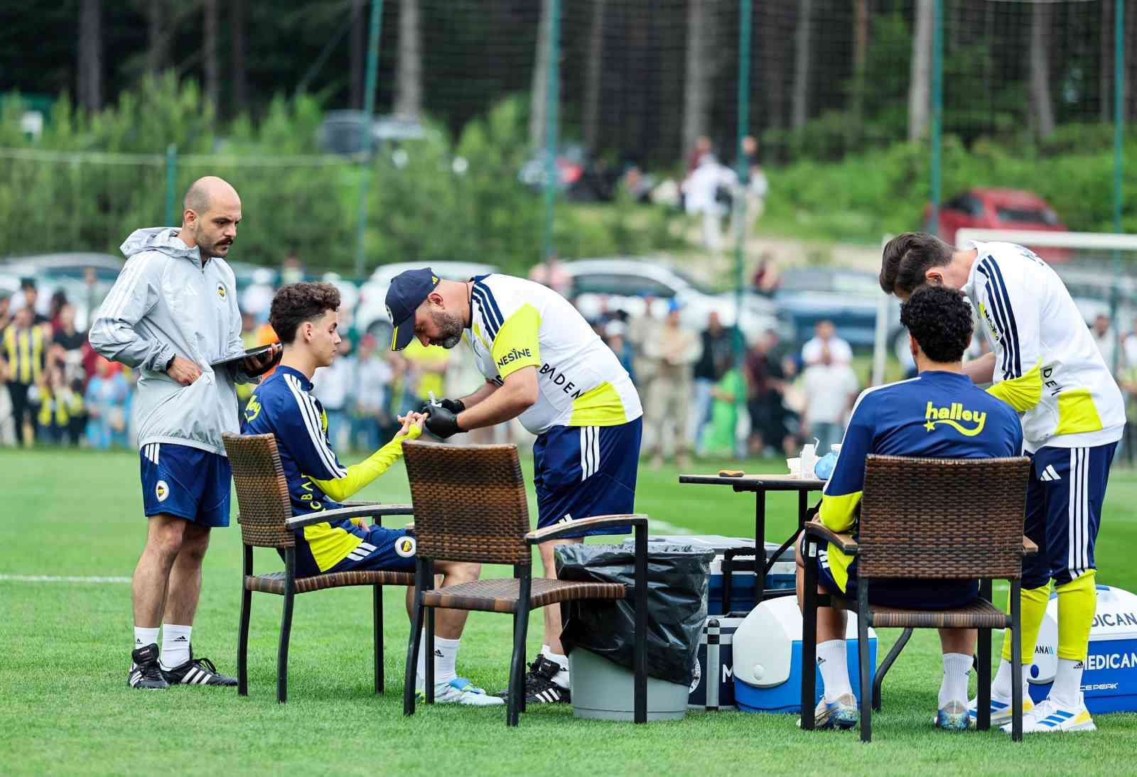 fenerbahcede futbolcular laktat testinden gecti 1 yIUIRRLp