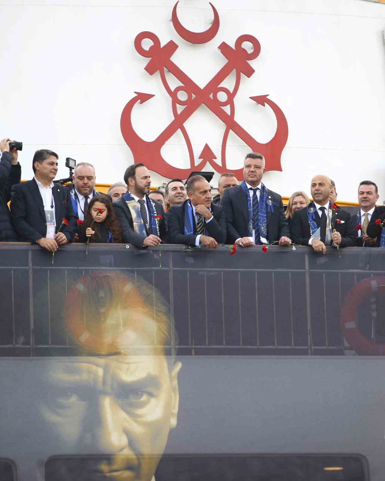fenerbahcede gazi mustafa kemal ataturk anildi 6 j5aQi3Jk