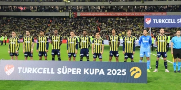 fenerbahcede-hedef-11-yil-sonra-super-kupayi-kazanmak-lBHH78UR.jpg