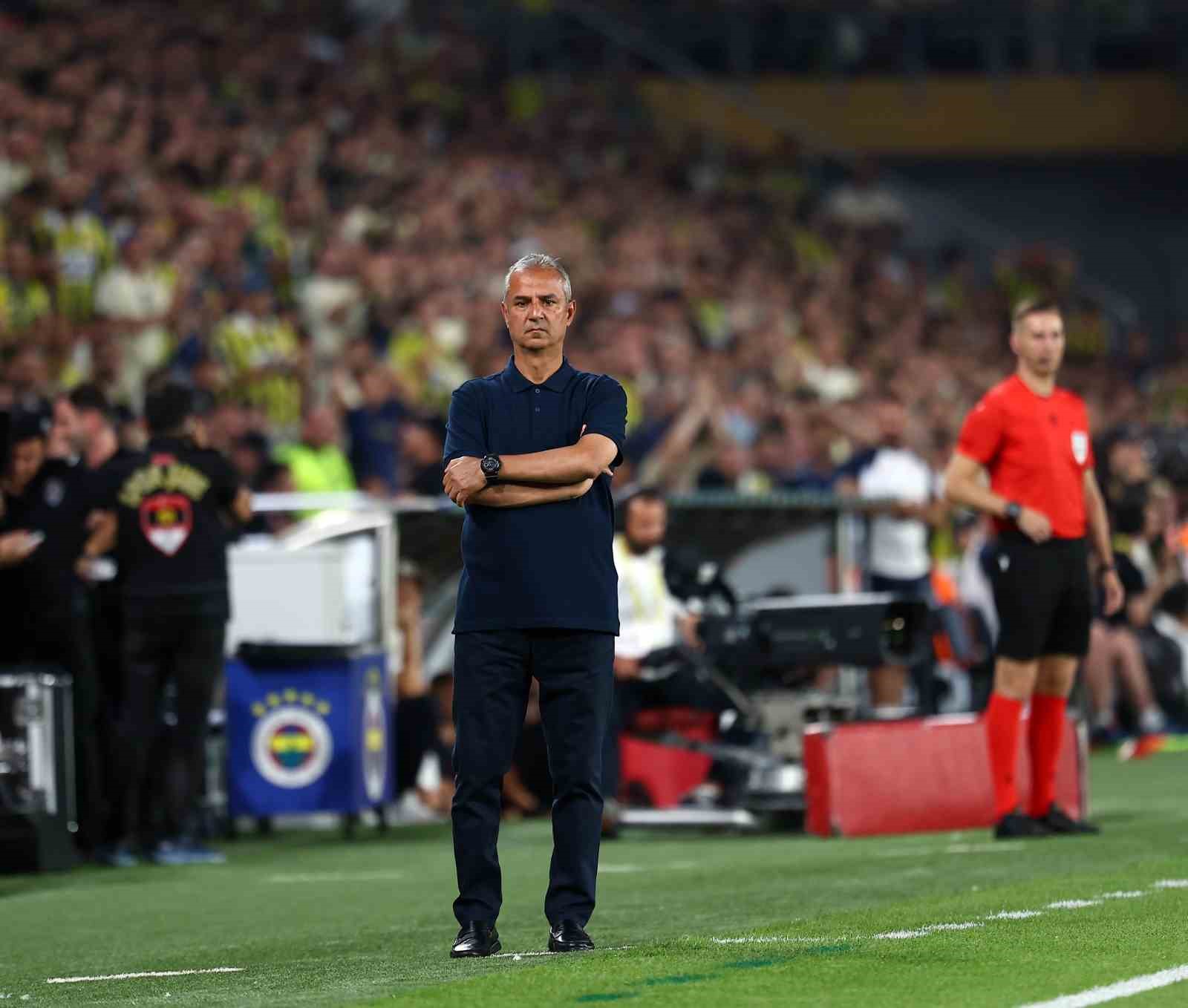 Fenerbahçe’de İsmail Kartal 4. dönemindeki ilk resmi maçına çıktı 4 fenerbahcede ismail kartal 4 donemindeki ilk resmi macina cikti 0 jZRnXag3