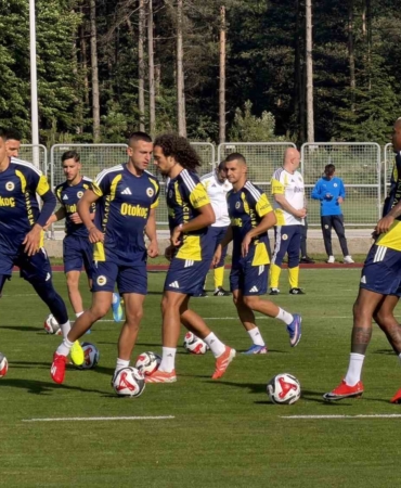 fenerbahcede-kadro-avusturya-kampinda-sekillenecek-b6gsWSGj.jpg