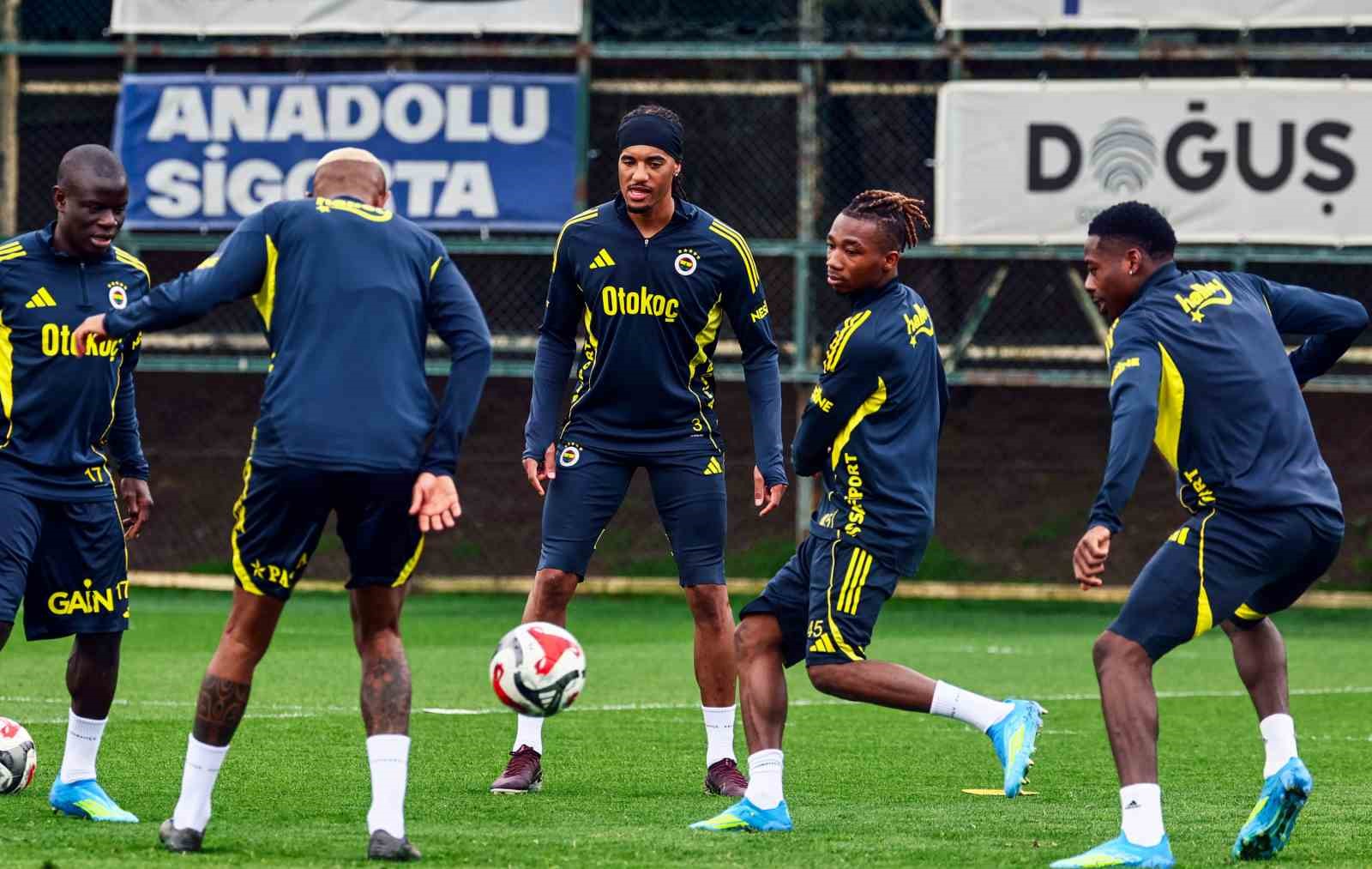 fenerbahcede kayserispor maci hazirliklari devam etti 2 aLEpPcn4