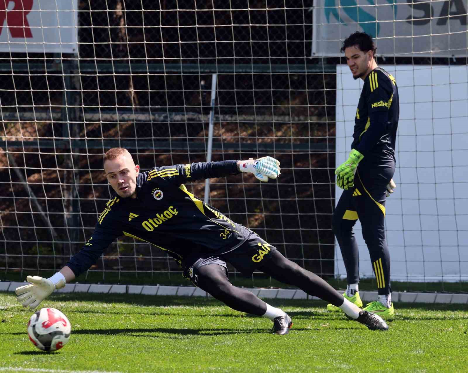 fenerbahcede konyaspor maci hazirliklari tamamlandi 4 8qEGDKwa