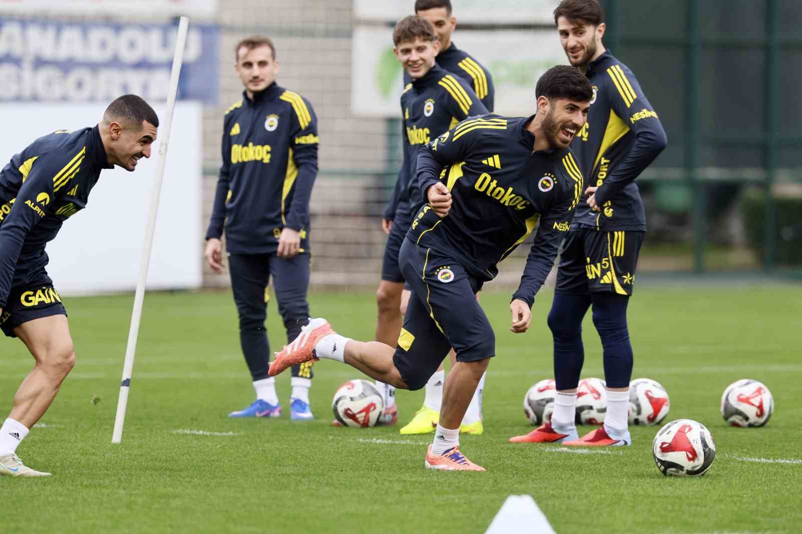 fenerbahcede samsunspor maci hazirliklari tamamlandi 0 ZhqXPK3g