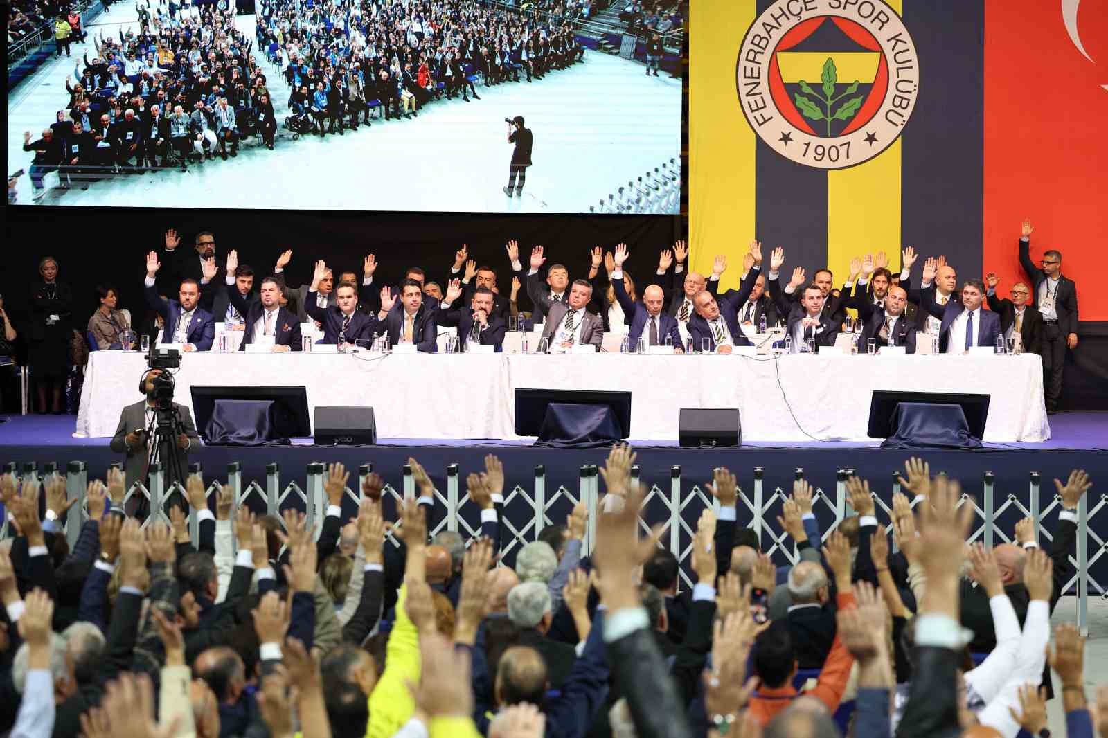 fenerbahcede tasinmazlar uzerinde yonetime yetki veren maddeler kabul edildi 0
