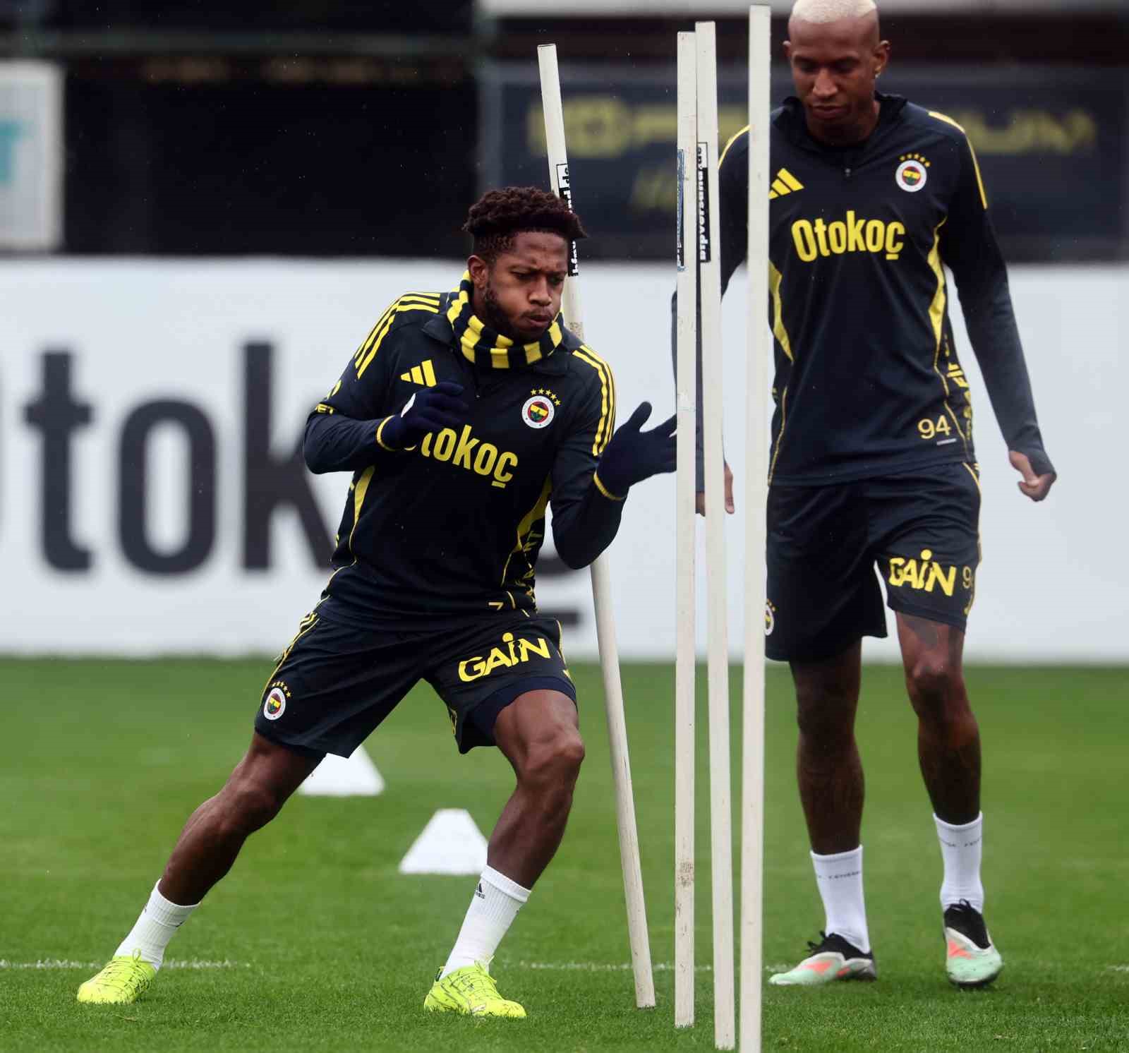fenerbahcede trabzonspor maci hazirliklari tamamlandi 0 knwFuKLB