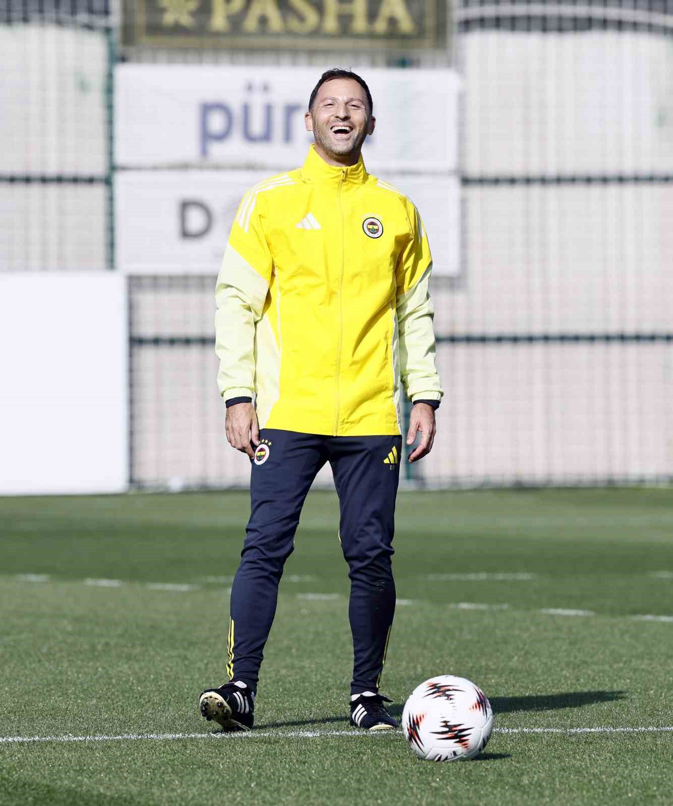 fenerbahcede viktoria plzen maci hazirliklari basladi 0 NkLU4cuA
