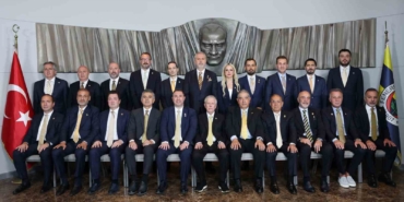 fenerbahcede-yonetim-kurulu-gorev-dagilimi-yapildi-elQwO8d2.jpg