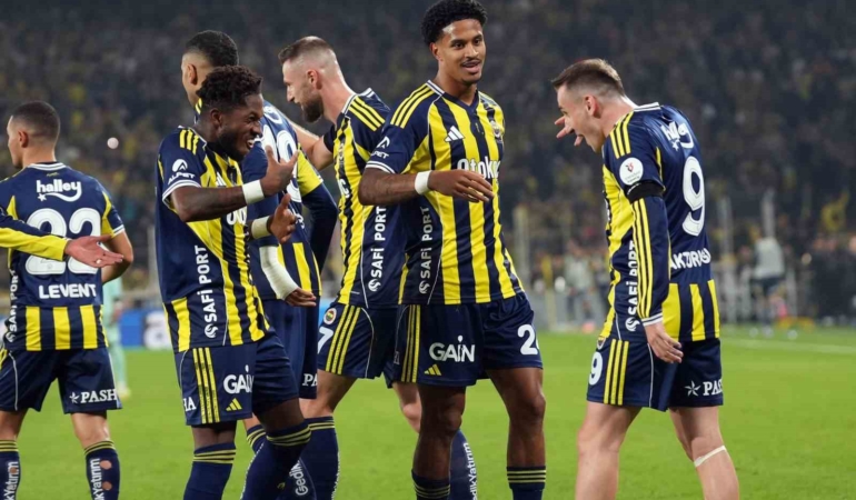 fenerbahceden-ligde-4-maclik-galibiyet-serisi-yLSIs8h2.jpg