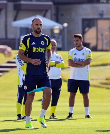 fenerbahceden-vedat-muriqinin-sakatlik-durumuna-iliskin-aciklama-DkIcys1k.jpg
