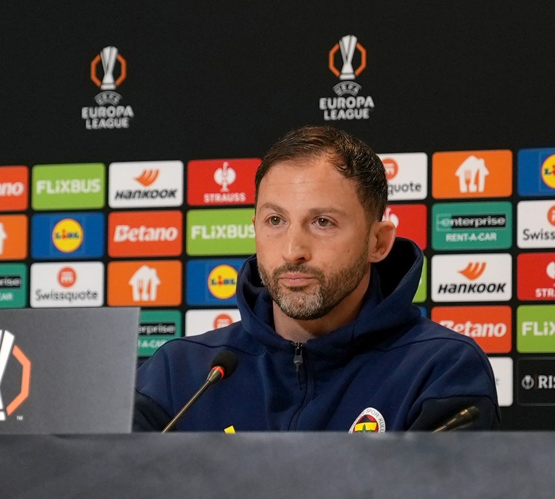 Fenerbahçe’nin şampiyonluk hasreti 12 yıla çıktı, sezonu 1 kupayla kapattı 7 fenerbahcenin sampiyonluk hasreti 12 yila cikti sezonu 1 kupayla kapatti 3 36B1pdzm