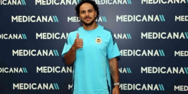 fenerbahcenin-yeni-transferi-shane-larkin-saglik-kontrolunden-gecti-WaG23TsG.jpg