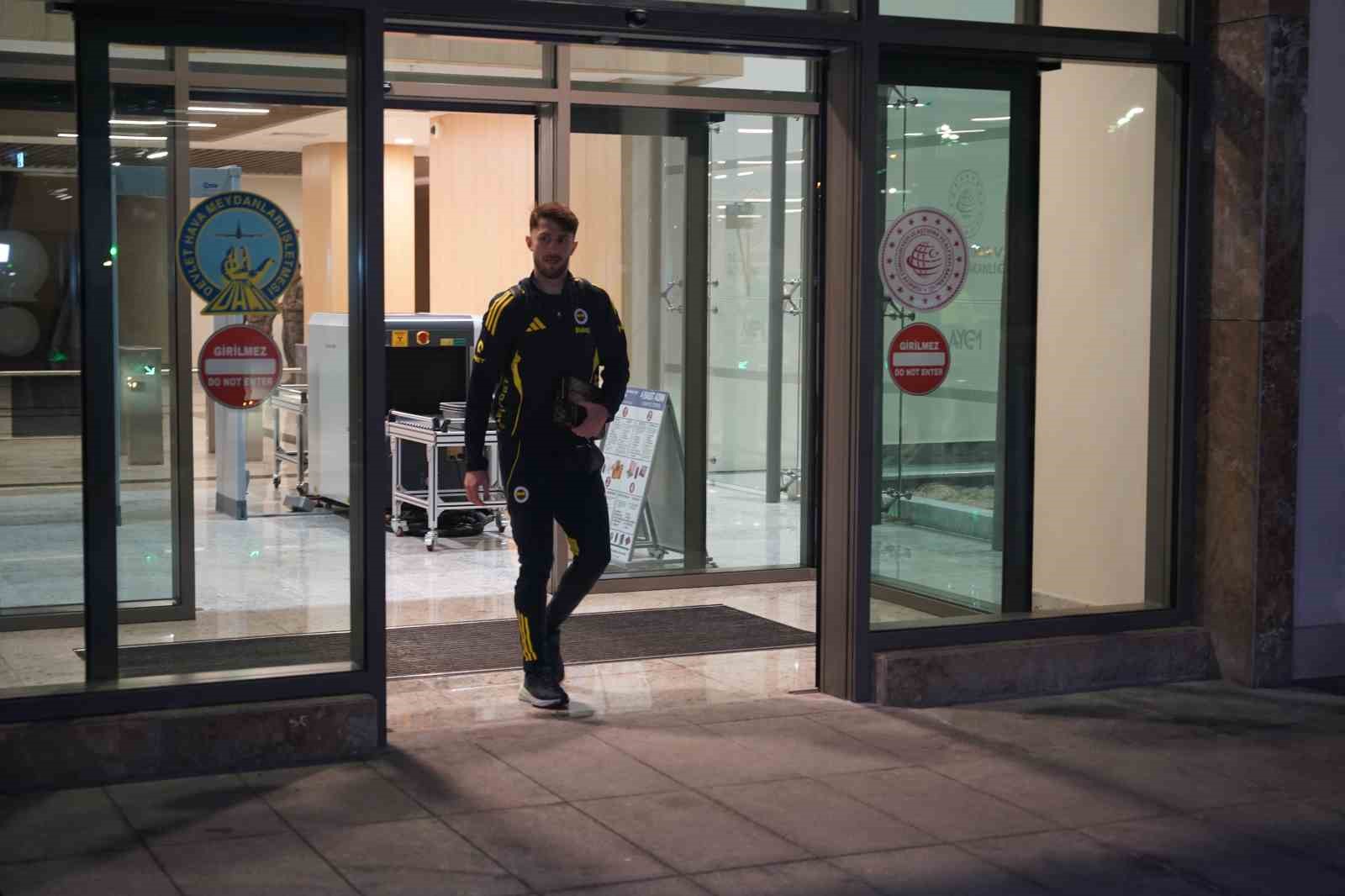 fenerbahceye rizede coskulu karsilama 12 is1tiT2z