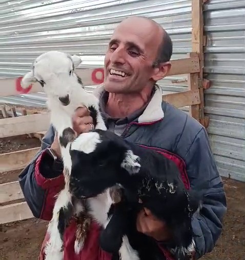 fenomen cobanin oglak sevgisi yurekleri isitti 1