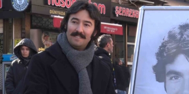 ferdi-tayfura-benzerligiyle-dikkat-cekti-usta-sanatci-unutulmadi-lcj48lNb.jpg