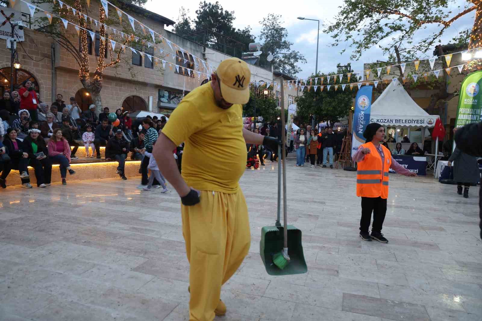 festival alanini hem temizlediler hem eglendiler 5 OQazb6pI