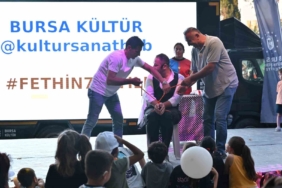 Osmangazi’de çöp evden 2,5 ton geri dönüşüm atığı çıkarıldı 1 thumbnail