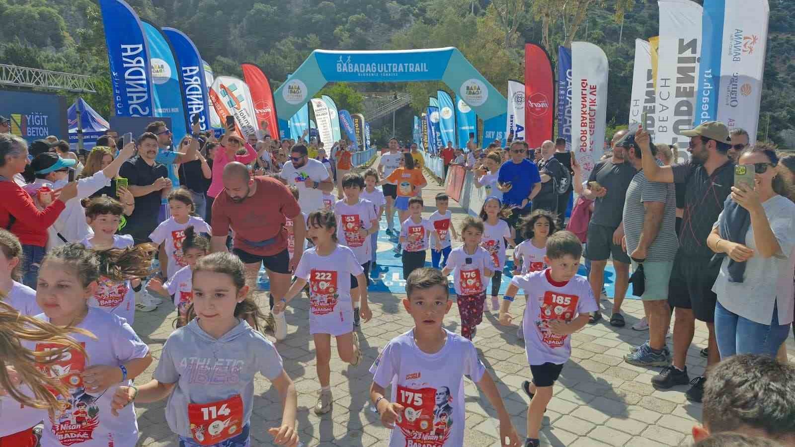 fethiyede 23 nisana ozel cocuk kosusu duzenlendi 1 1E3nIVgY