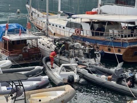 fethiyede gocmen kacakciligi yapilan tekne yandi 1