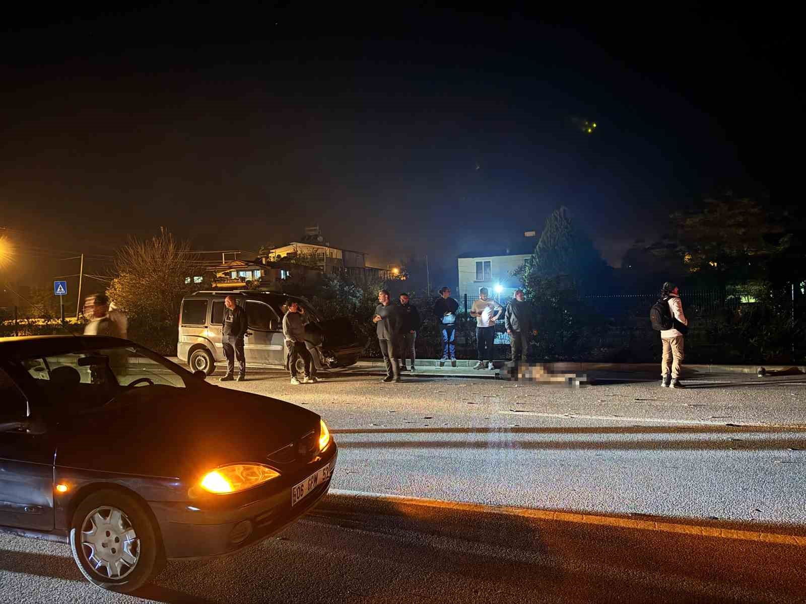 Fethiye’de hafif ticari araç, elektrikli bisiklete çarptı: 1 ölü 7 fethiyede hafif ticari arac elektrikli bisiklete carpti 1 olu 3 jAS1uMas