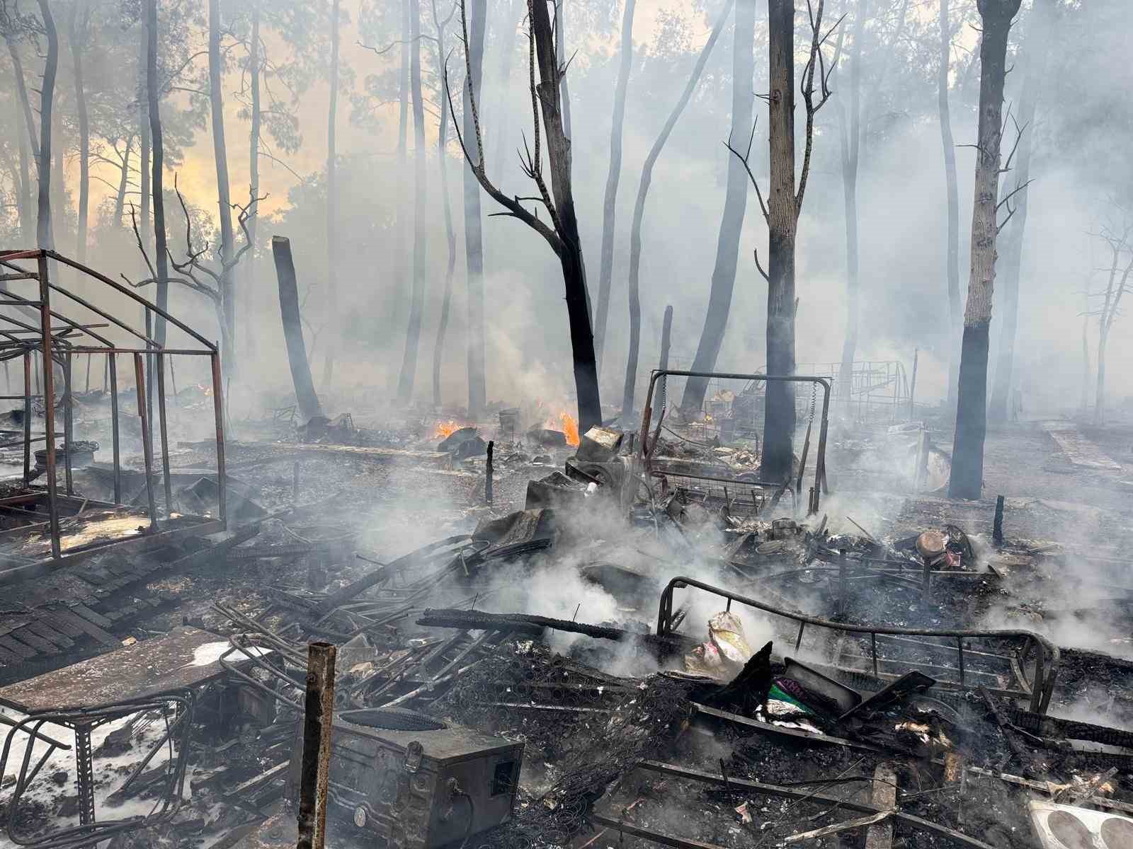 fethiyede onlarca karavan ve bungalov kule dondu 3 qmHvAmit