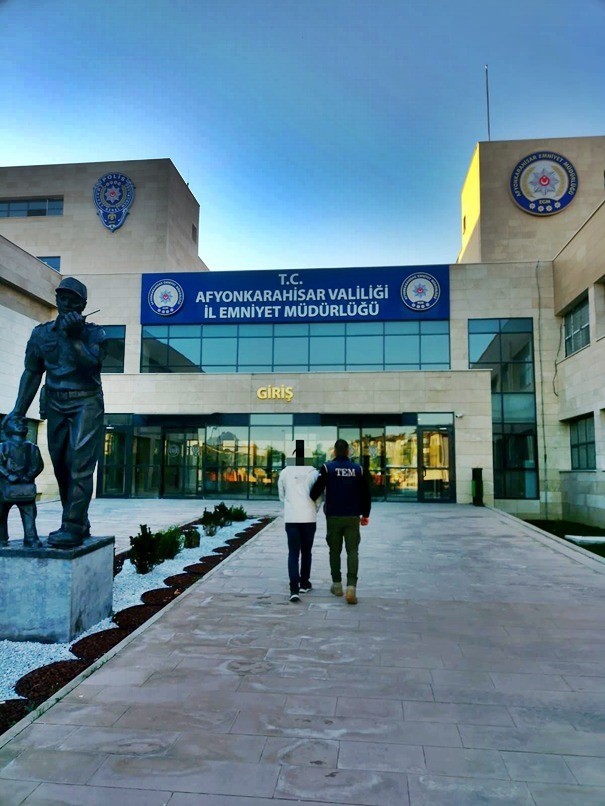 feto operasyonunda biri kamu gorevlisi 2 kisi yakalandi 0 KfgqZlvd