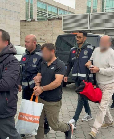 fetonun-yeni-yapilanmasindan-5-kisi-adliyeye-sevk-edildi-AeJaCL4e.jpg