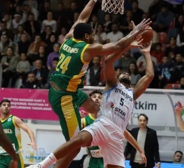fiba-avrupa-kupasi-aliaga-petkimspor-101-aek-larnaca-58-AtxJT48S.jpg