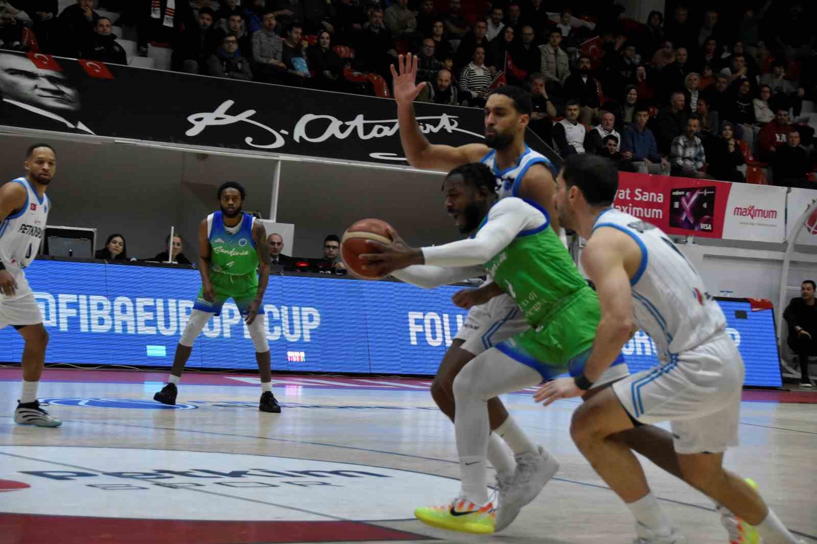 fiba avrupa kupasi aliaga petkimspor 82 dinamo bds sassari 70 8 URbfegLr