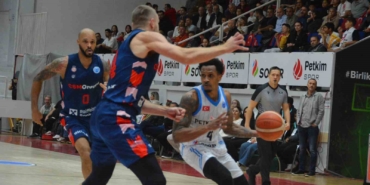 fiba-avrupa-kupasi-aliaga-petkimspor-84-csm-oradea-73-9P7AOGN5.jpg