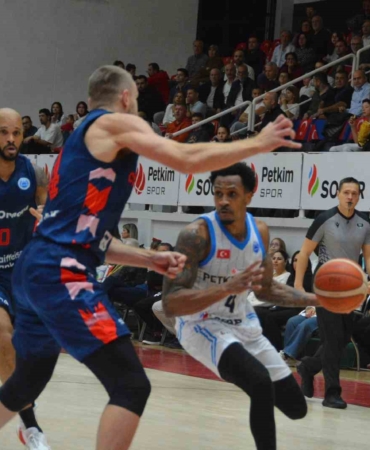 fiba-avrupa-kupasi-aliaga-petkimspor-84-csm-oradea-73-9P7AOGN5.jpg