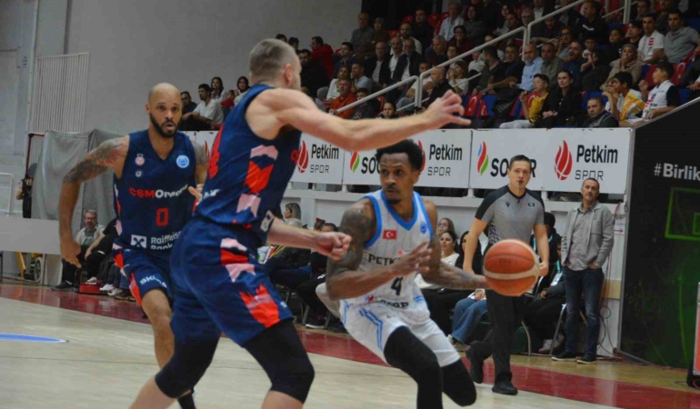 fiba-avrupa-kupasi-aliaga-petkimspor-84-csm-oradea-73-9P7AOGN5.jpg