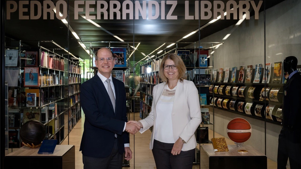 FIBA, Olimpik Dünya Kütüphanesi Ağı’na katılan ilk uluslararası federasyon oldu 4 fiba olimpik dunya kutuphanesi agina katilan ilk uluslararasi federasyon oldu 0 b2KCFz67