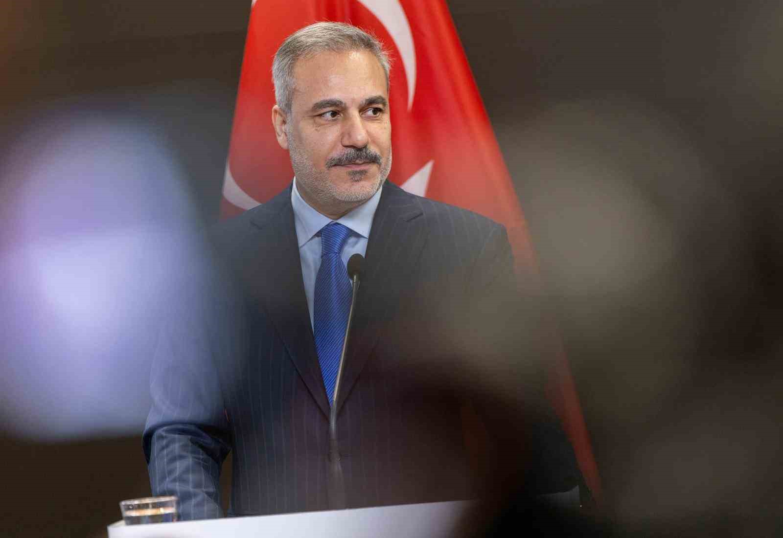 fidan gazzede ateskesin butun zorluklara ragmen devam etmesini bekliyoruz 3 AnEcfMNa