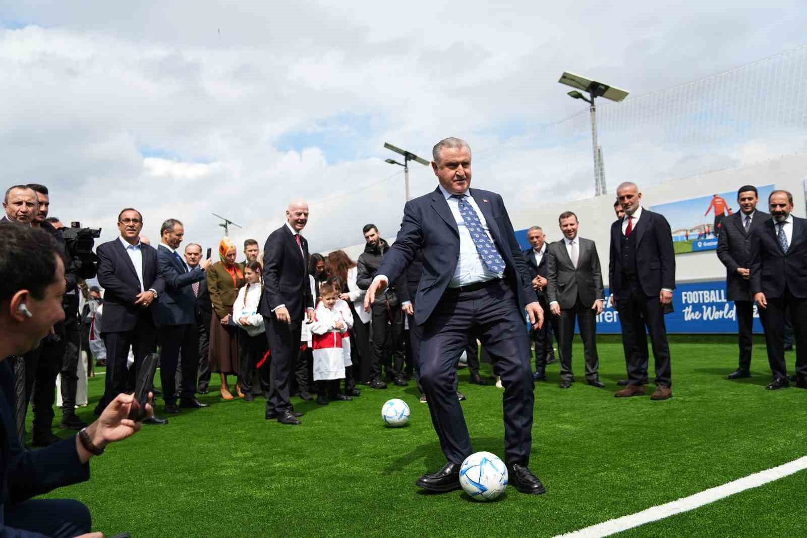 fifa arena projesi turkiye etabinin resmi acilisi gerceklestirildi 25 fhtBsiSL