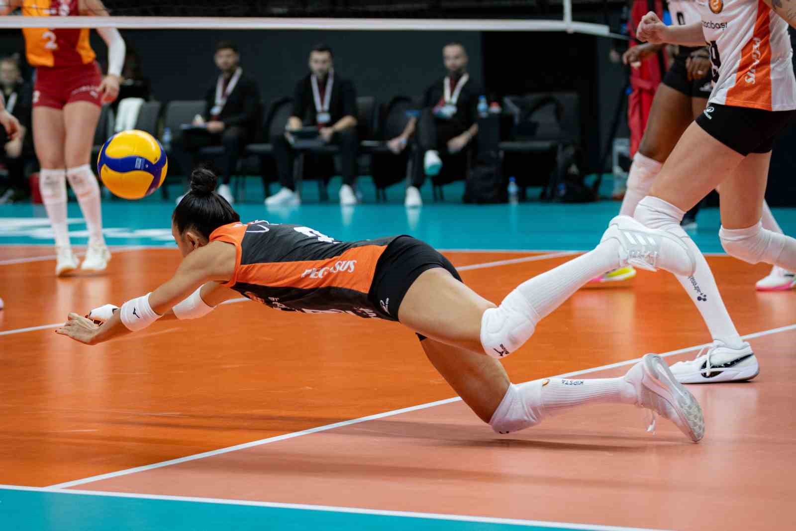 file derbisinde zafer eczacibasi dynavitin 1 BvHWPRyE