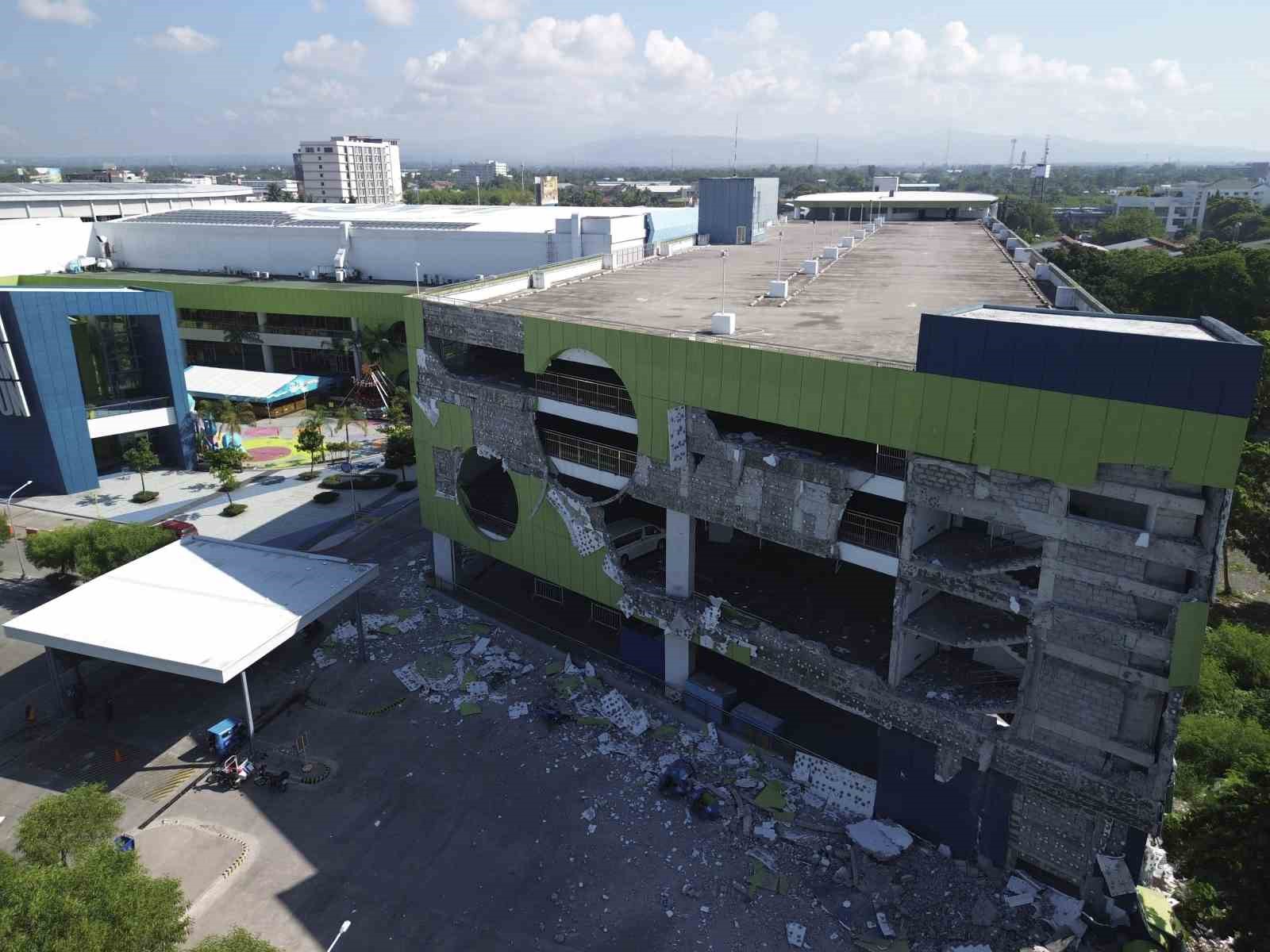 Filipinler’deki depremde can kaybı 37’ye yükseldi 6 filipinlerdeki depremde can kaybi 37ye yukseldi 2 qGzt8F8h