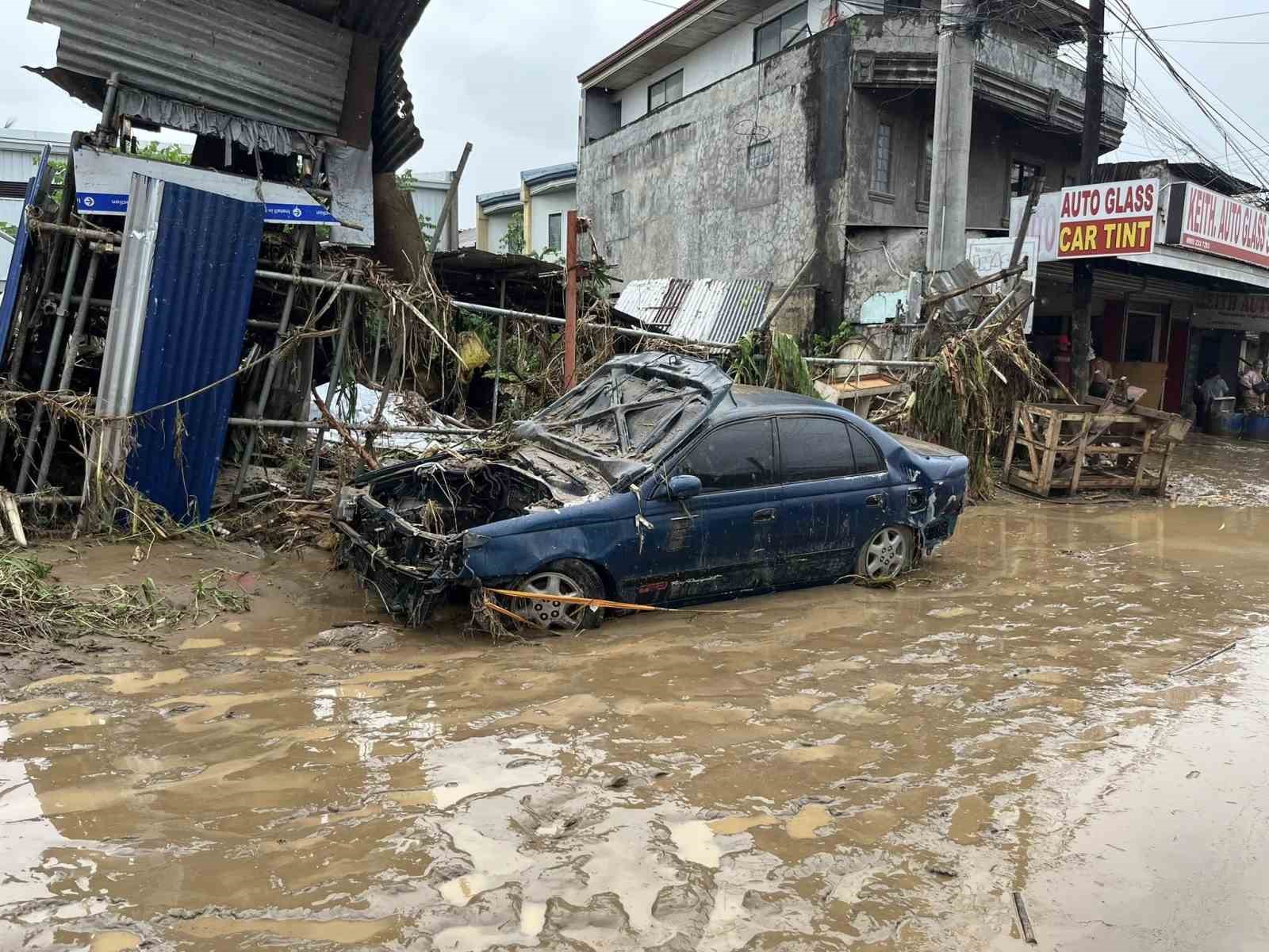 filipinleri tropikal firtina vurdu 12 olu 0 629NKs5E