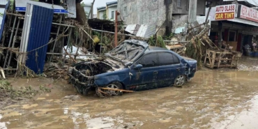 filipinleri-tropikal-firtina-vurdu-12-olu-Euc8cV5w.jpg