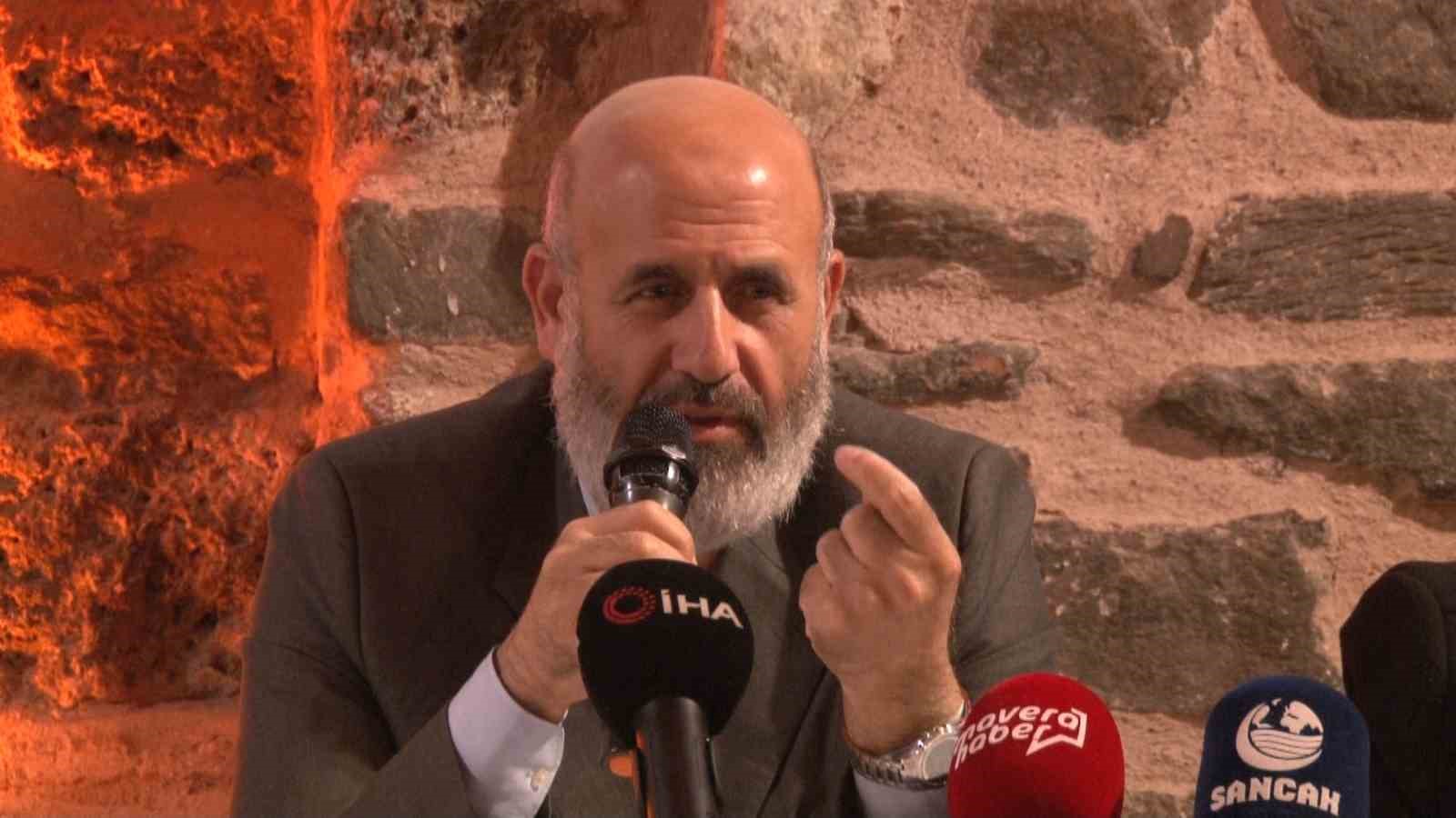 filistin alimler birligi baskani dr takruri eger o temiz topragi zalimlerin elinden kurtarmak istiyorsak LcDyHCr5